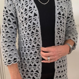 Caught in triangles Cardigan PATTERN-English USA