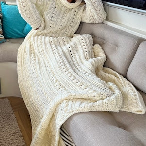 Cozy Couch Sweater, Crochet PATTERN English US Terms