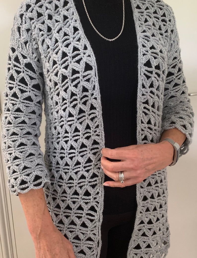 Caught in triangles Cardigan PATTERN-English USA