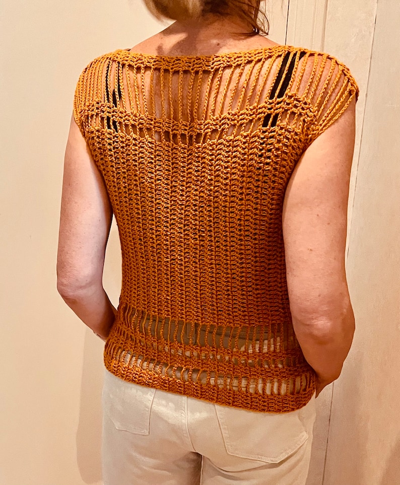 Stand out in the Crowd Sweater - Crochet Pattern English USA