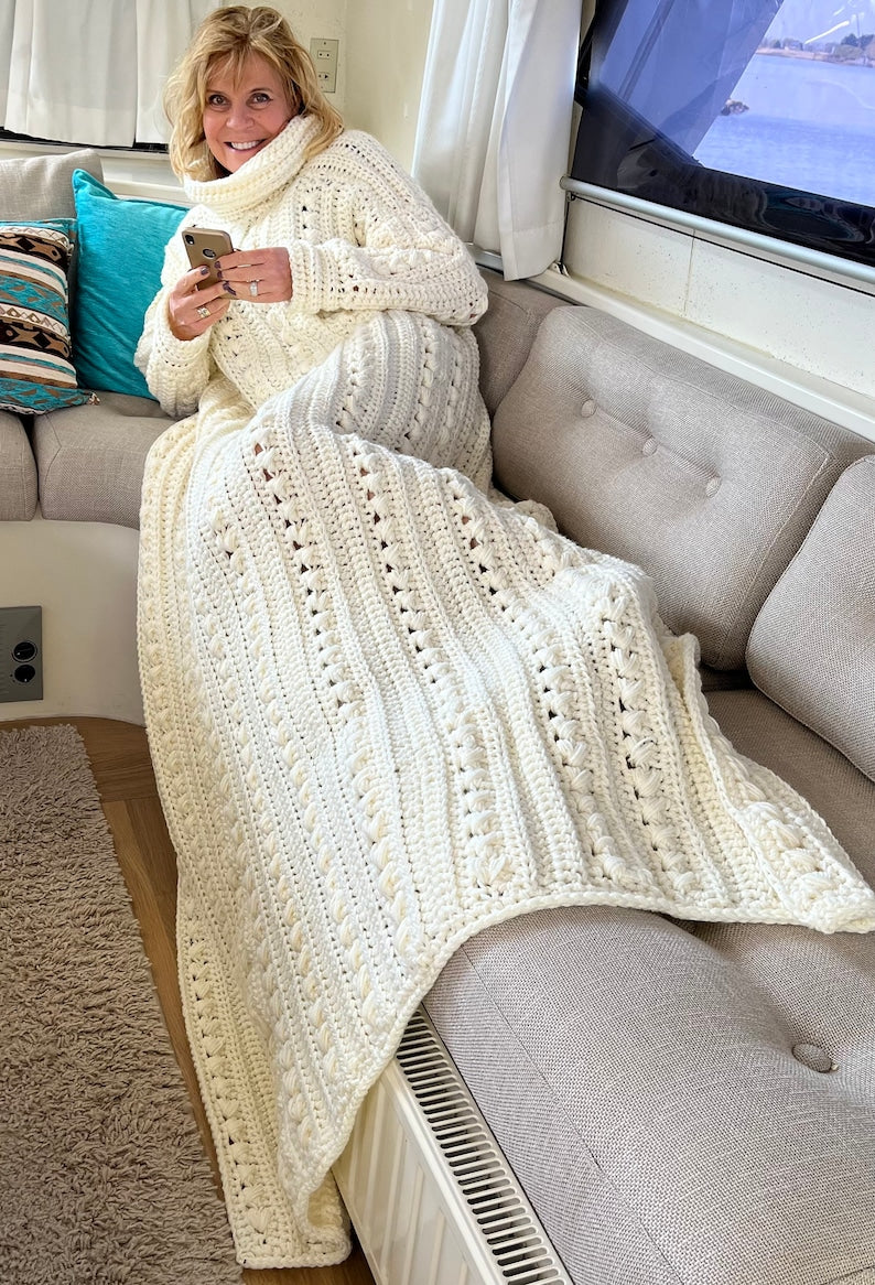 Cozy Couch Sweater, Crochet PATTERN English US Terms