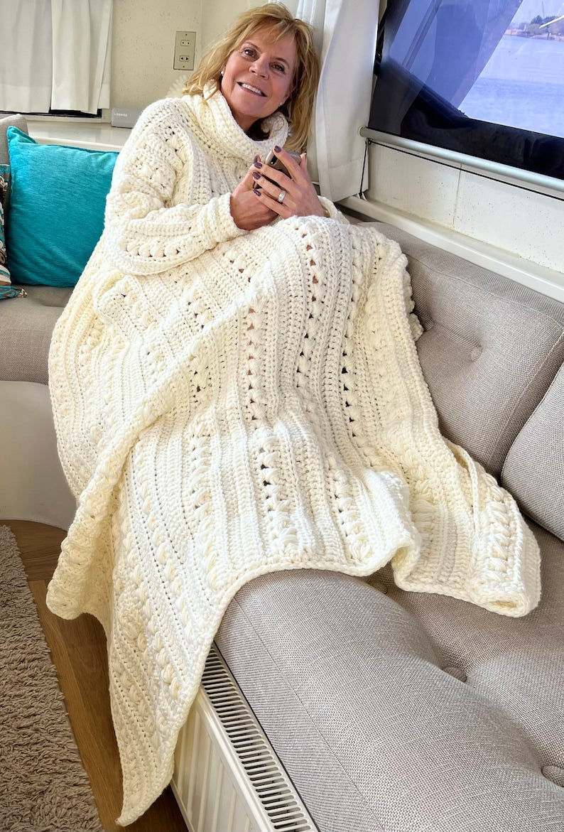 Cozy Couch Sweater, Crochet PATTERN English US Terms